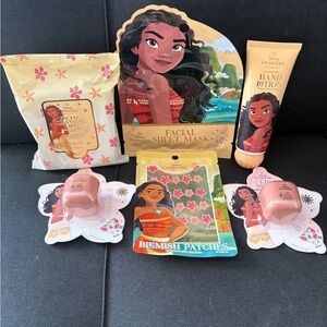 MOANA DISNEY PRINCESS SKINCARE w/ Hibiscus Coconut Scent